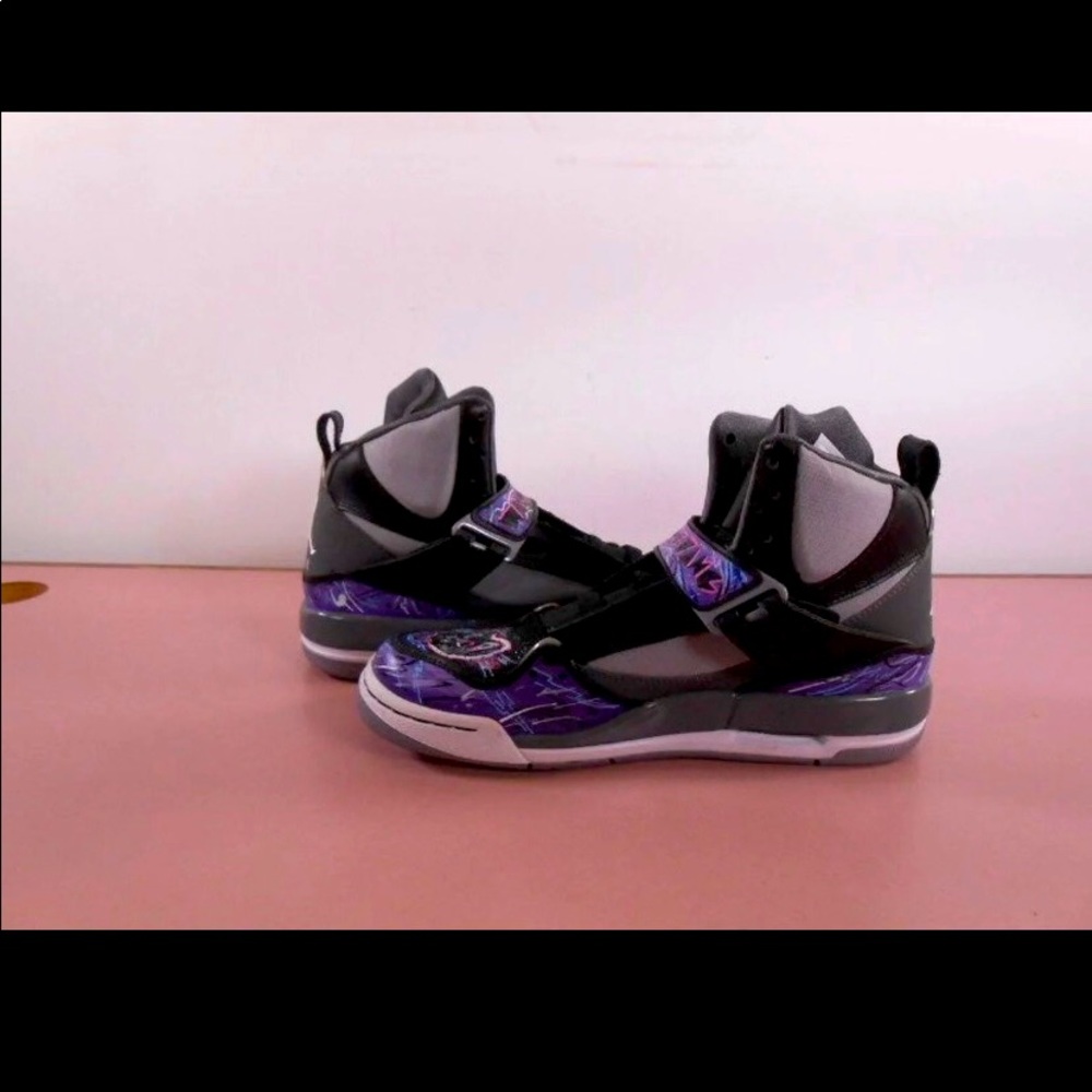 Jordan’s limited edition size6.5